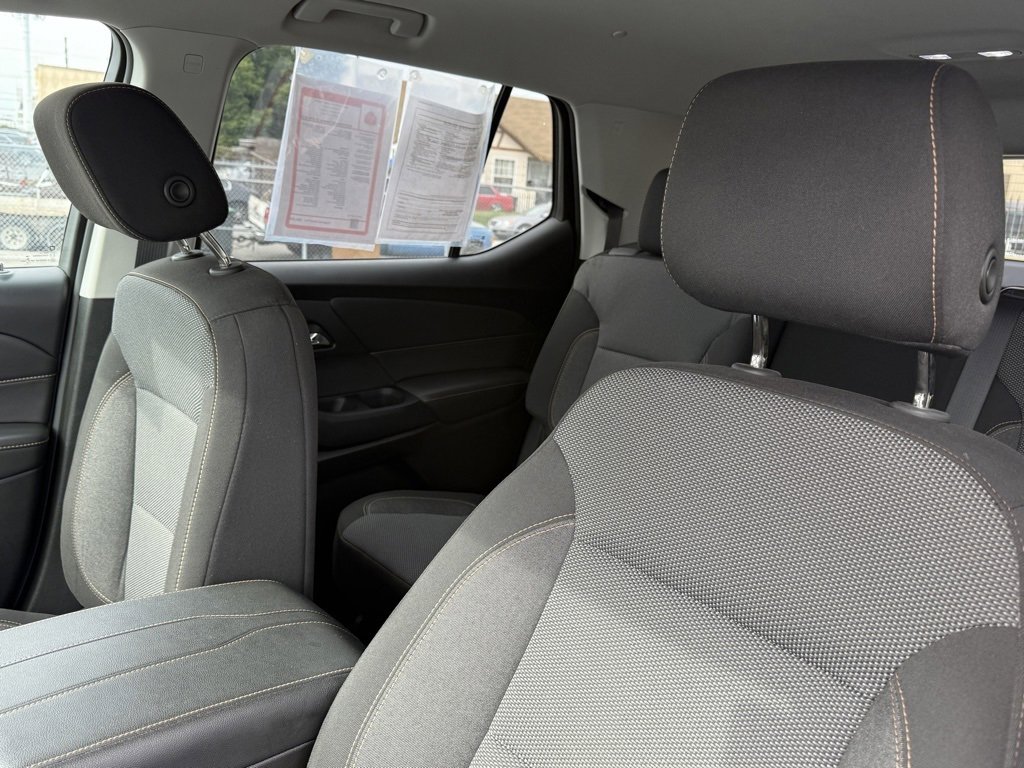 Used 2019 Chevrolet Traverse LT image 21