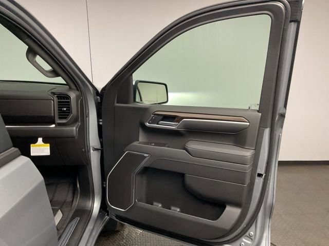 New 2026 Chevrolet Silverado 1500 LT w/ LPO, Dark Essentials Package image 22