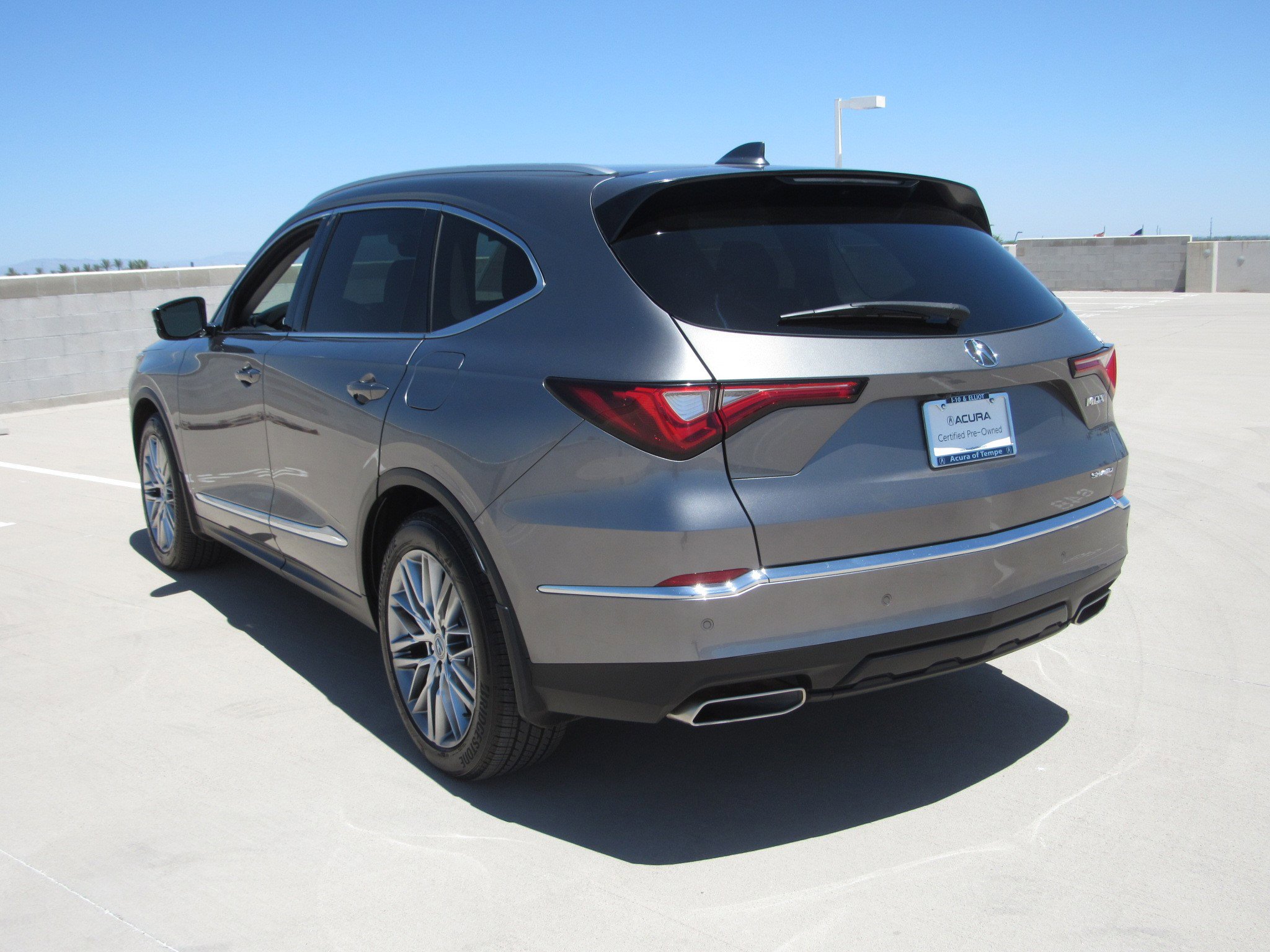 Certified 2022 Acura MDX SH-AWD w/ Advance Package image 6