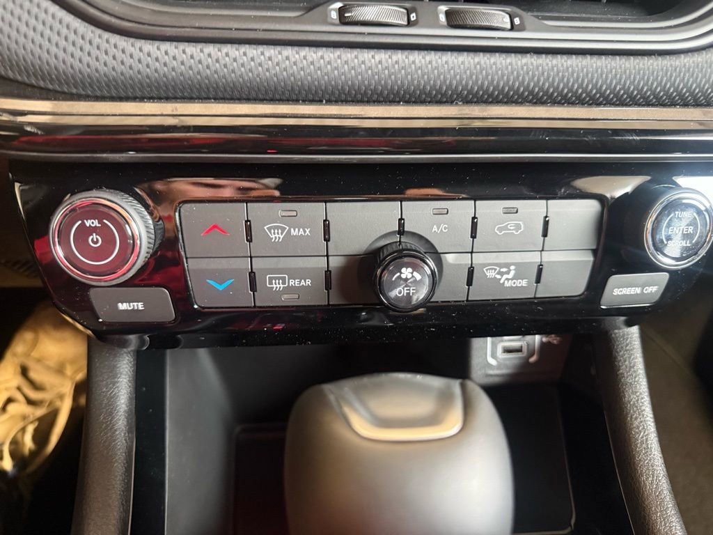 New 2026 Jeep Compass Latitude AWD/4WD image 43
