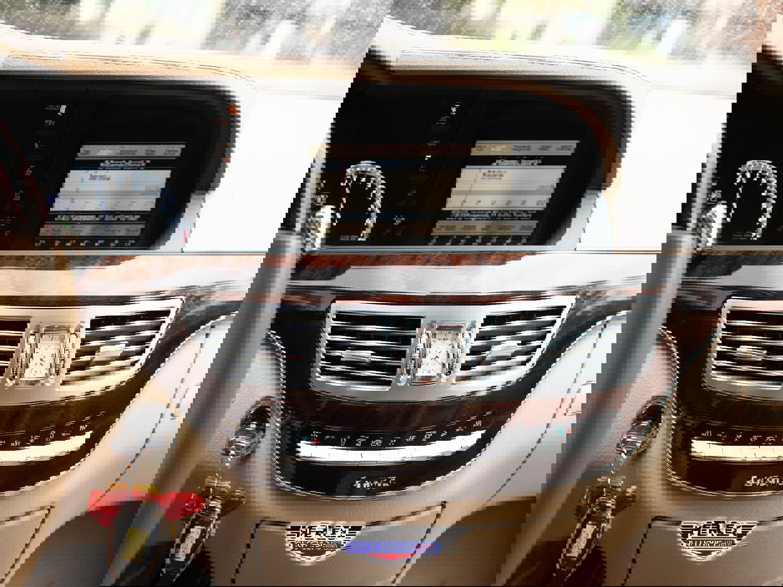 Used 2012 Mercedes-Benz S 550 4MATIC w/ Sport Pkg image 30