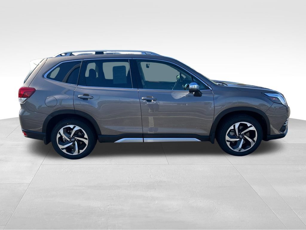 Used 2022 Subaru Forester Touring w/ Popular Package #3 AWD/4WD image 7