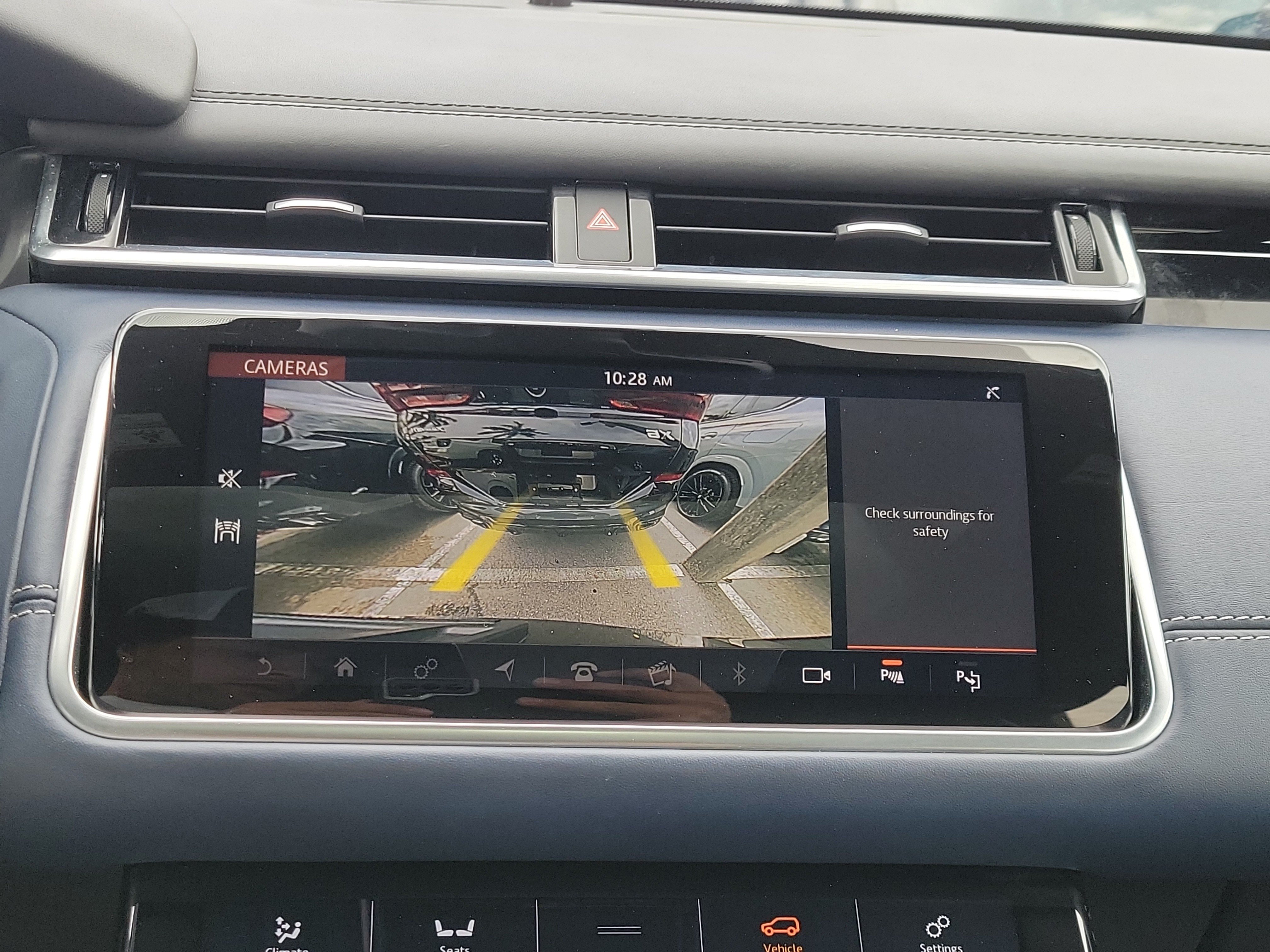 Used 2019 Land Rover Range Rover Velar R-Dynamic HSE AWD/4WD image 24