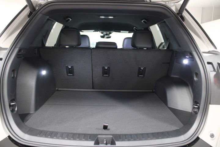 New 2026 GMC Terrain AT4 AWD/4WD image 13