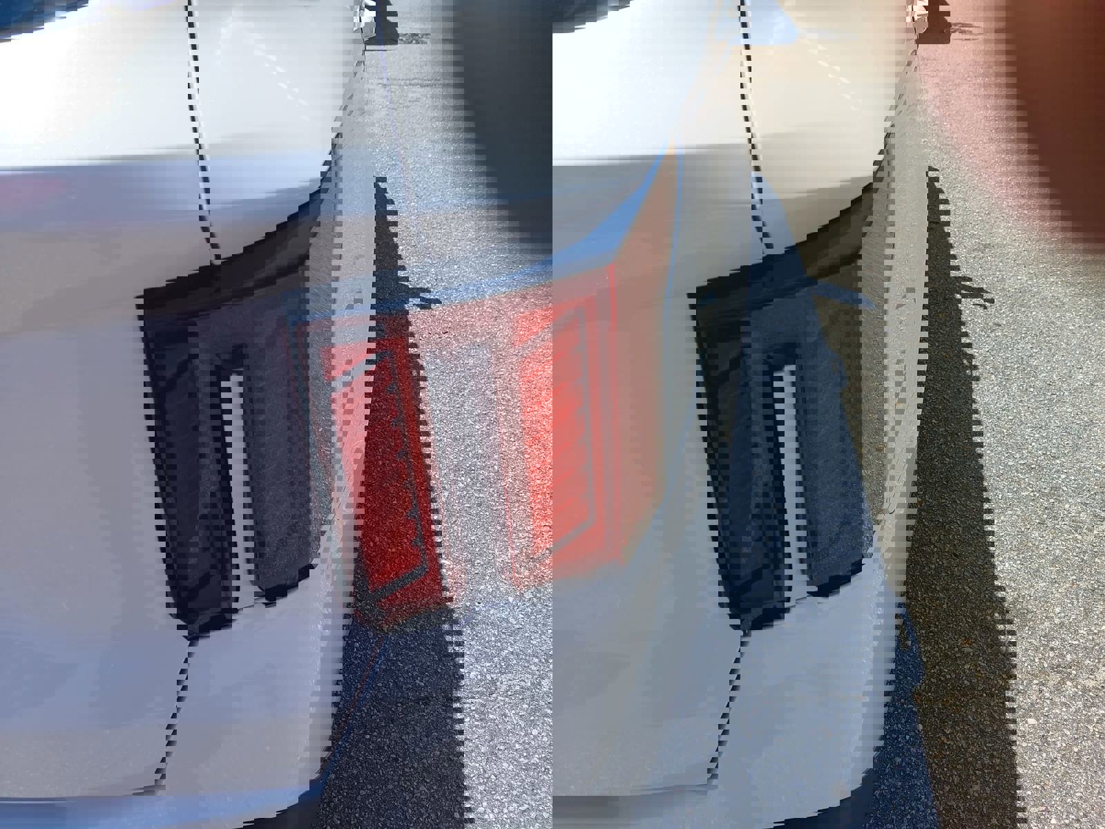 Used 2024 Kia Sorento S image 36