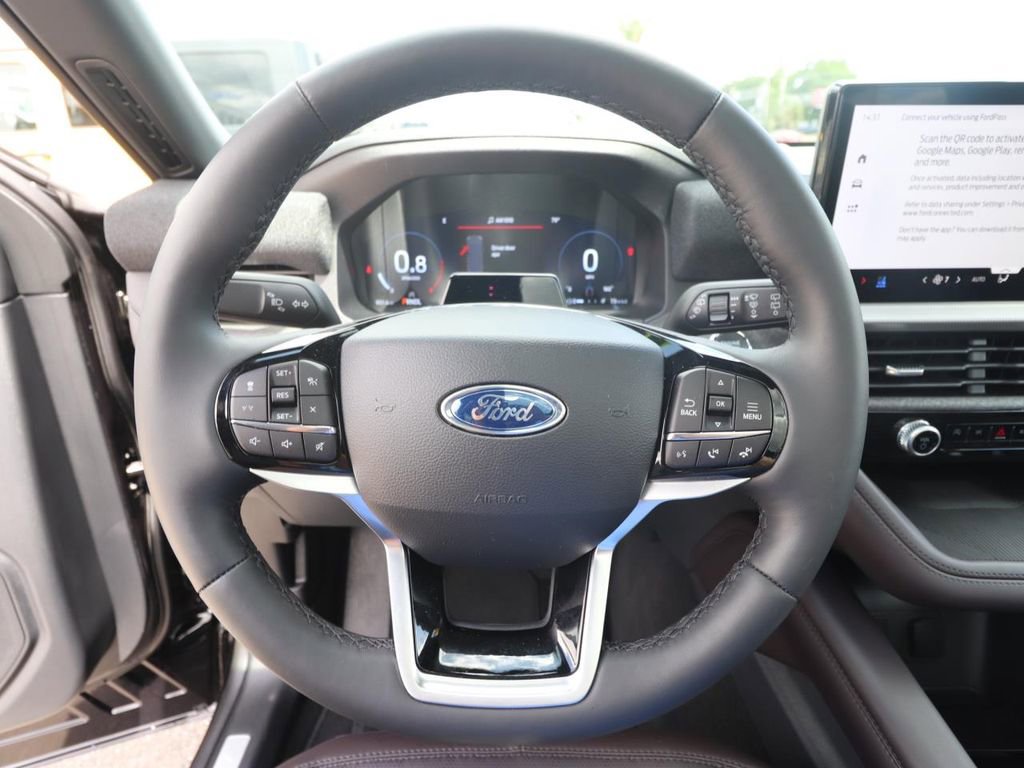 Used 2026 Ford Explorer Platinum RWD image 18