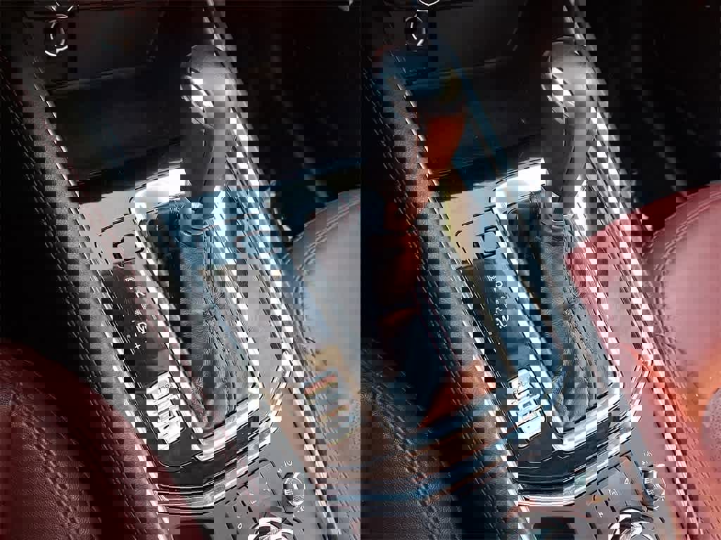 Used 2024 MAZDA CX-5 Carbon Edition image 9