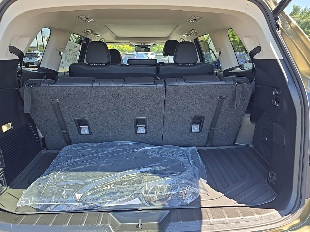 New 2025 Subaru Ascent Limited w/ Popular Package #1 image 12
