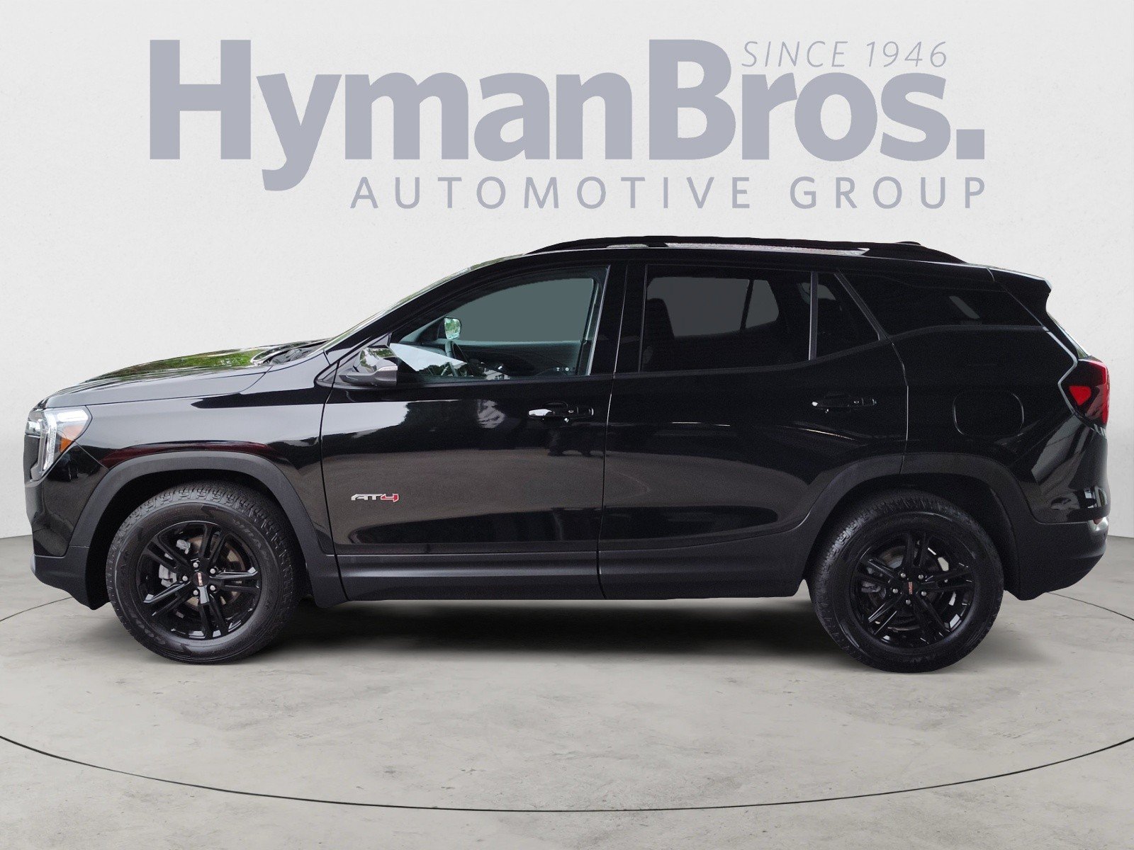Used 2023 GMC Terrain AT4 w/ Tech Package AWD/4WD image 6