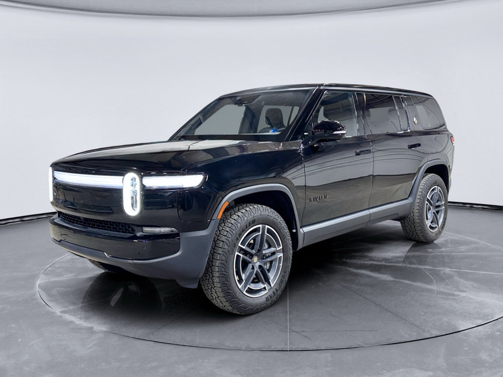 Used 2025 Rivian R1S Adventure