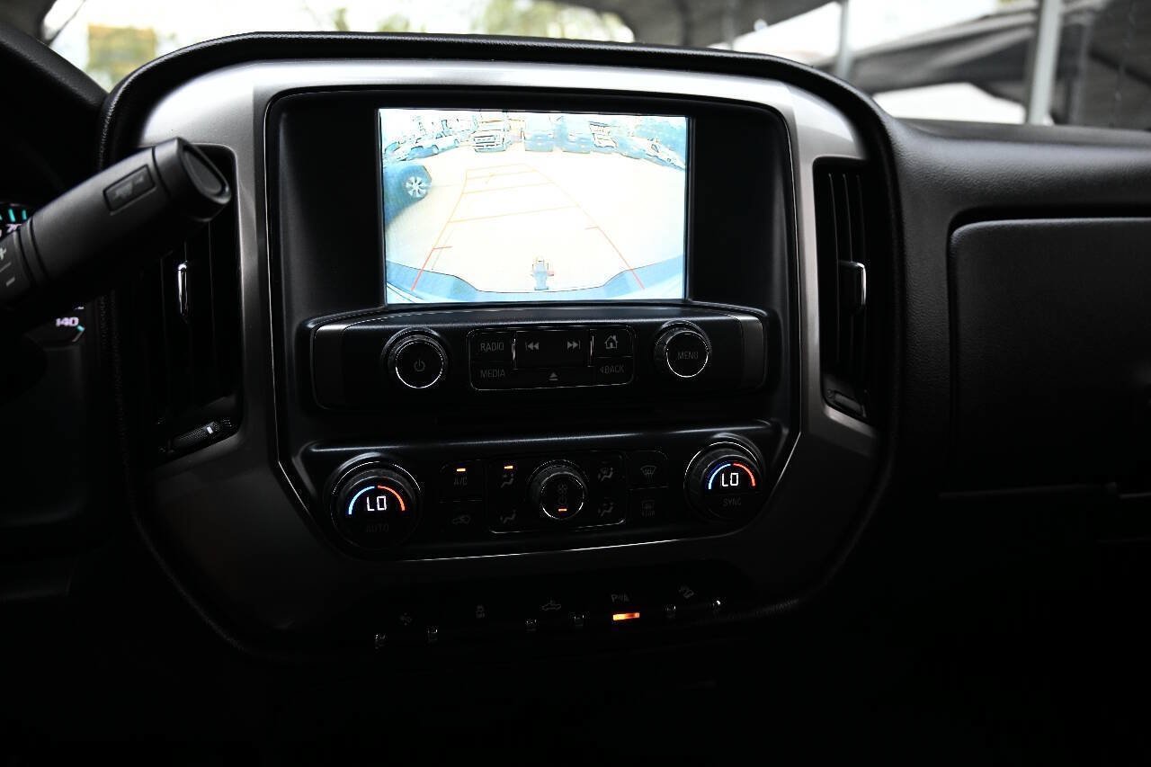Used 2018 Chevrolet Silverado 1500 LT w/ All Star Edition AWD/4WD image 21