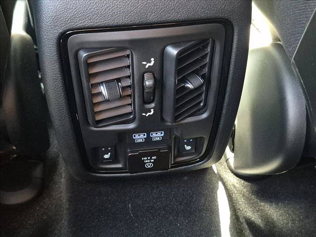 Used 2024 Dodge Durango R/T RWD image 18