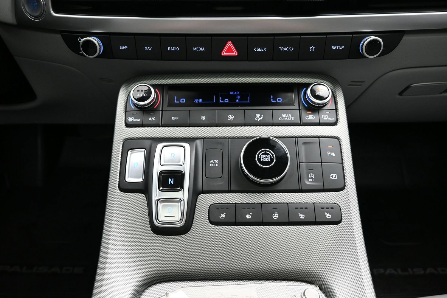 Used 2024 Hyundai Palisade SEL w/ Premium Package FWD image 36