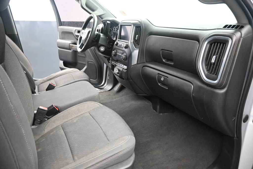 Used 2020 Chevrolet Silverado 1500 LT w/ Trailering Package AWD/4WD image 18
