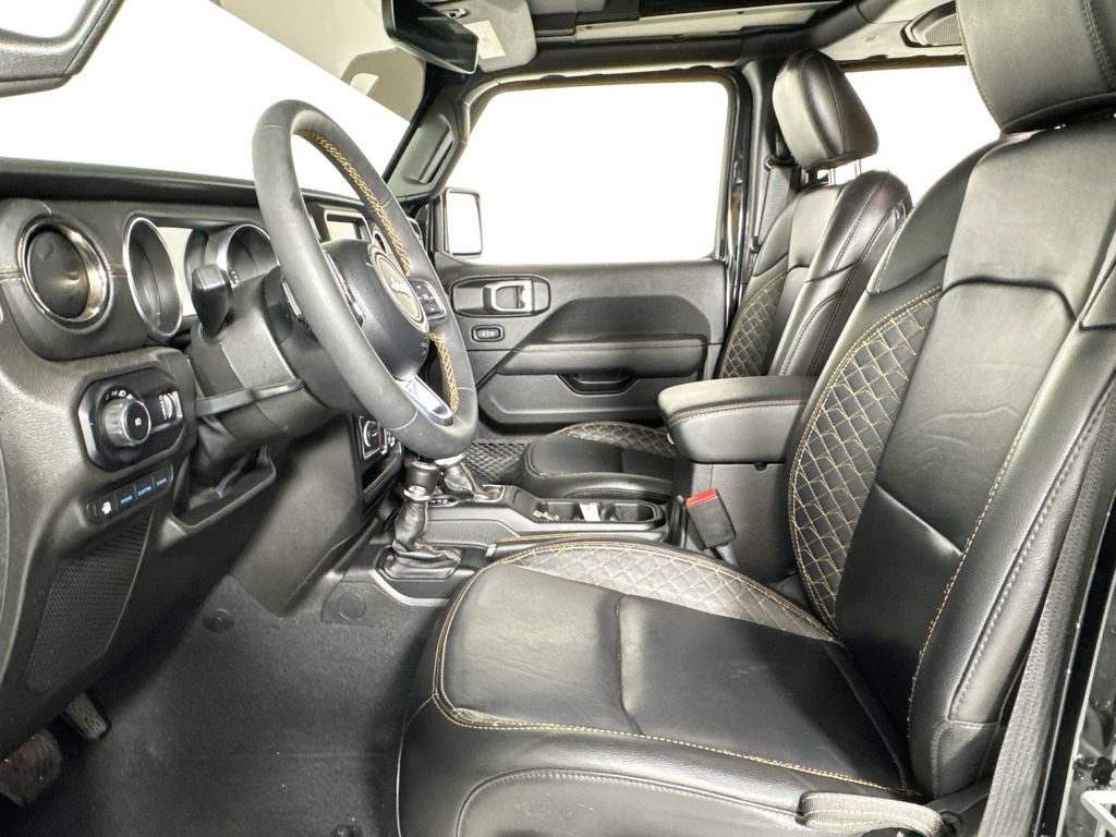 Used 2023 Jeep Wrangler Unlimited Sahara AWD/4WD image 10