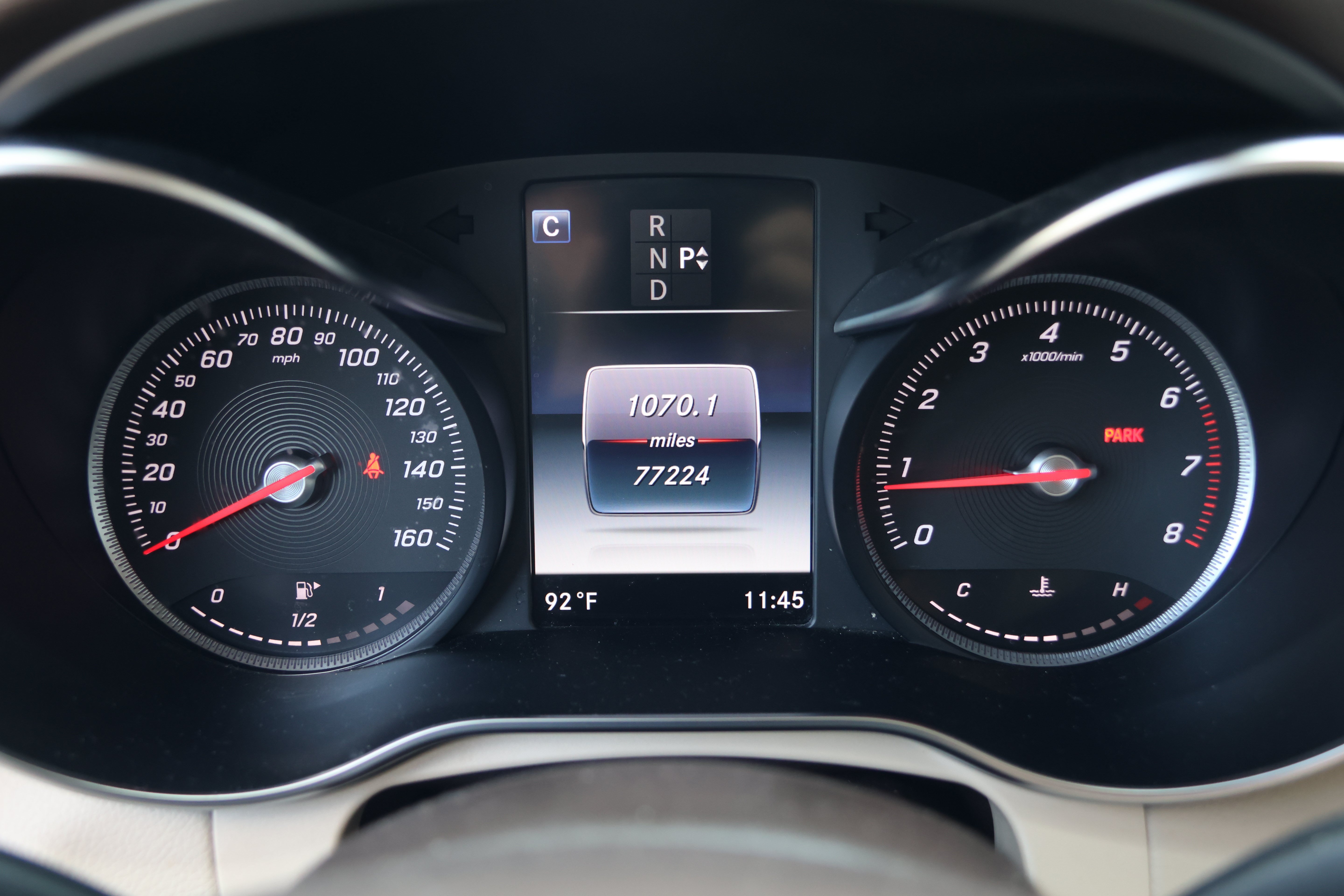 Used 2018 Mercedes-Benz GLC 300 4MATIC image 19