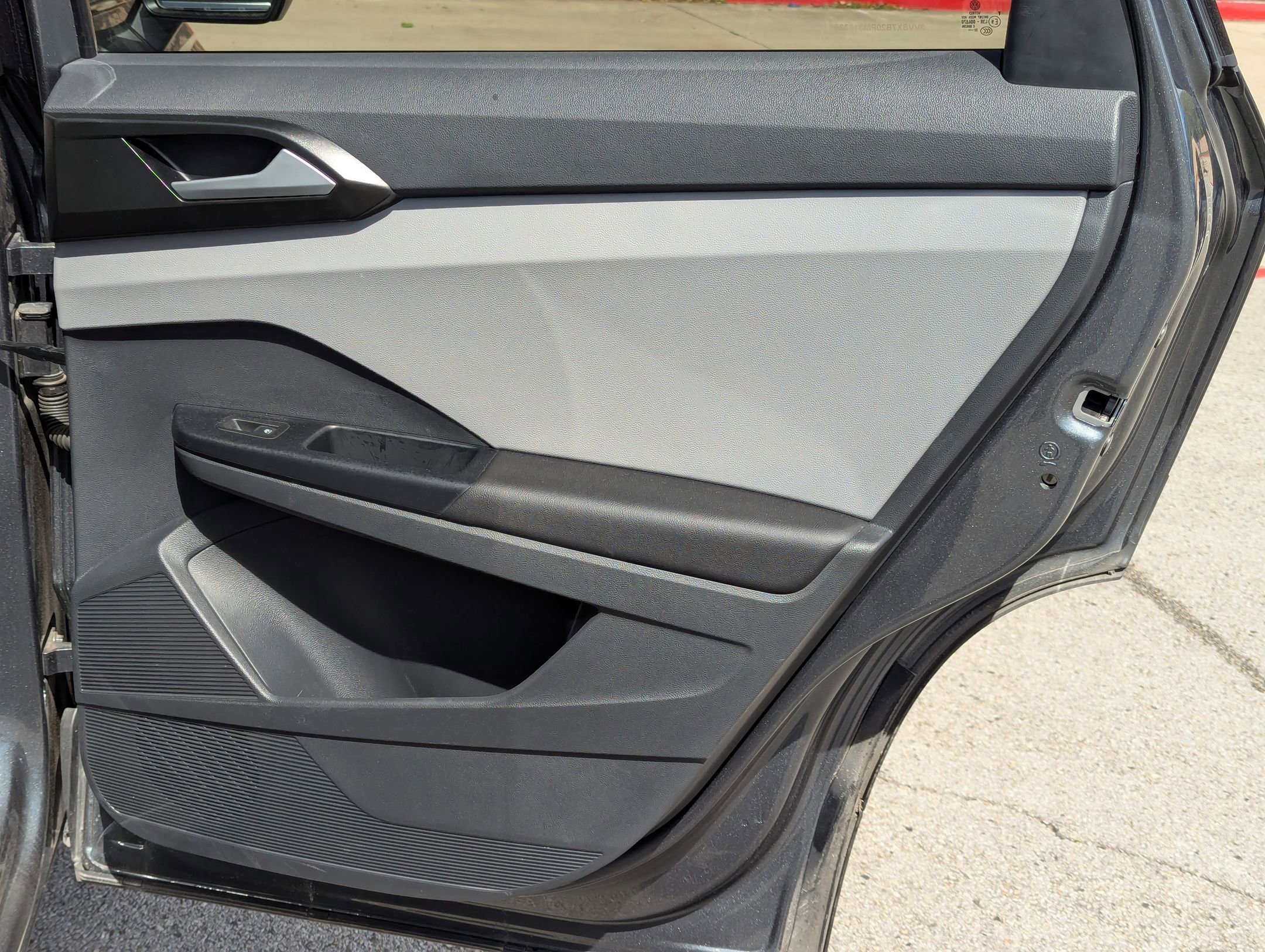 Used 2023 Volkswagen Taos SE image 26