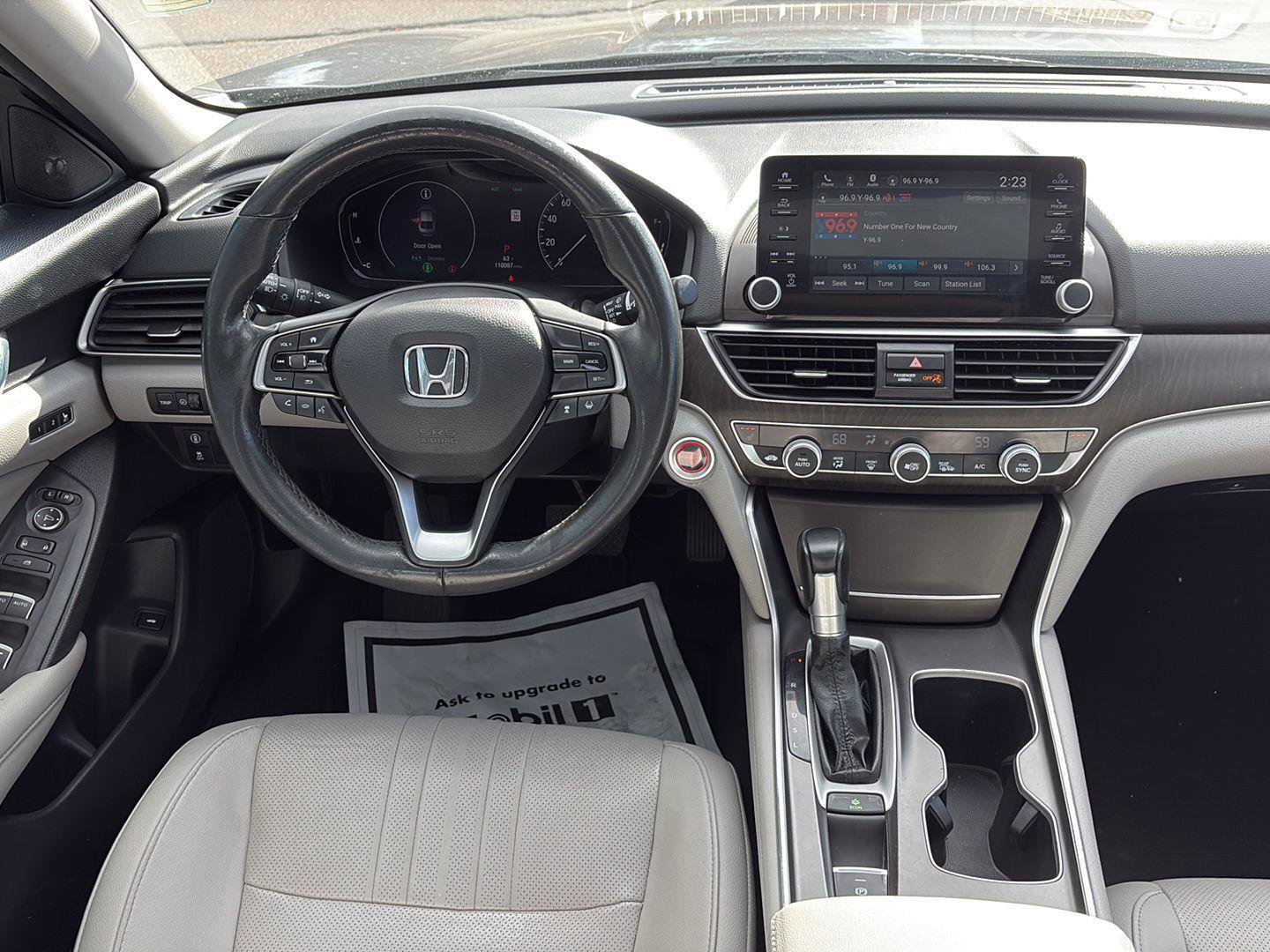 Used 2019 Honda Accord EX-L image 18