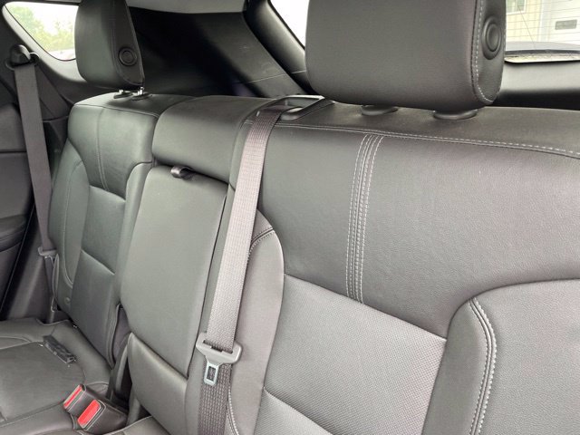 Used 2019 Chevrolet Blazer LT w/ Sun and Wheels Package FWD image 6