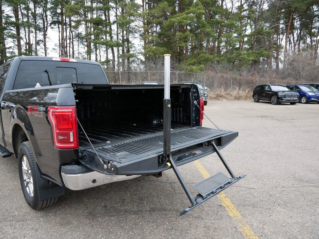 Used 2015 Ford F150 XLT w/ Equipment Group 302A Luxury image 10