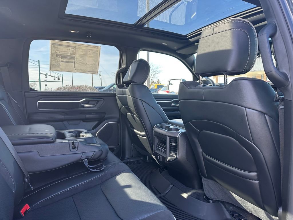 New 2026 RAM 1500 Laramie w/ Sport Appearance Package AWD/4WD image 16
