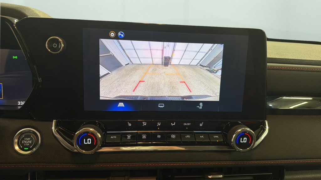 Used 2026 Chevrolet Colorado Z71 AWD/4WD image 20