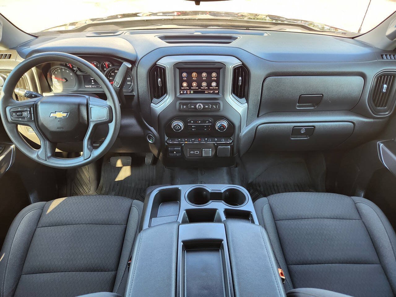 Used 2025 Chevrolet Silverado 1500 Custom Trail Boss w/ Midnight Edition AWD/4WD image 3
