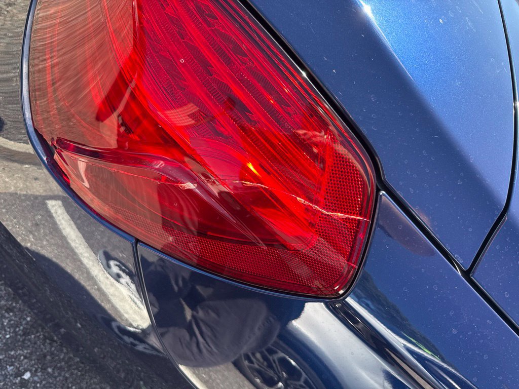 Used 2014 BMW 640i Convertible RWD image 15