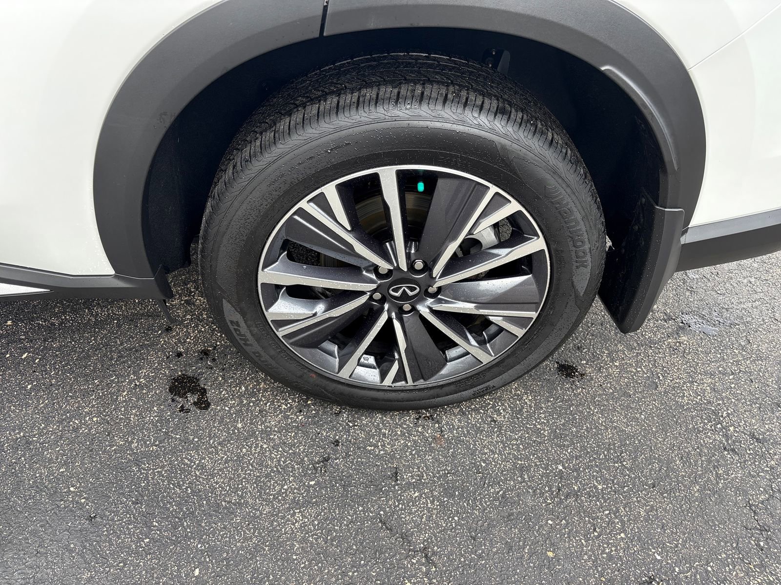 Certified 2026 INFINITI QX60 Luxe w/ Cargo Package image 31