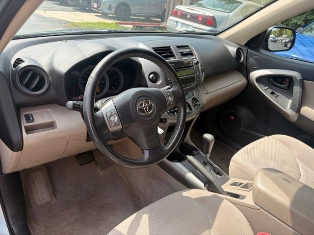 Used 2008 Toyota RAV4 Limited w/ Tow Prep Pkg AWD/4WD image 10