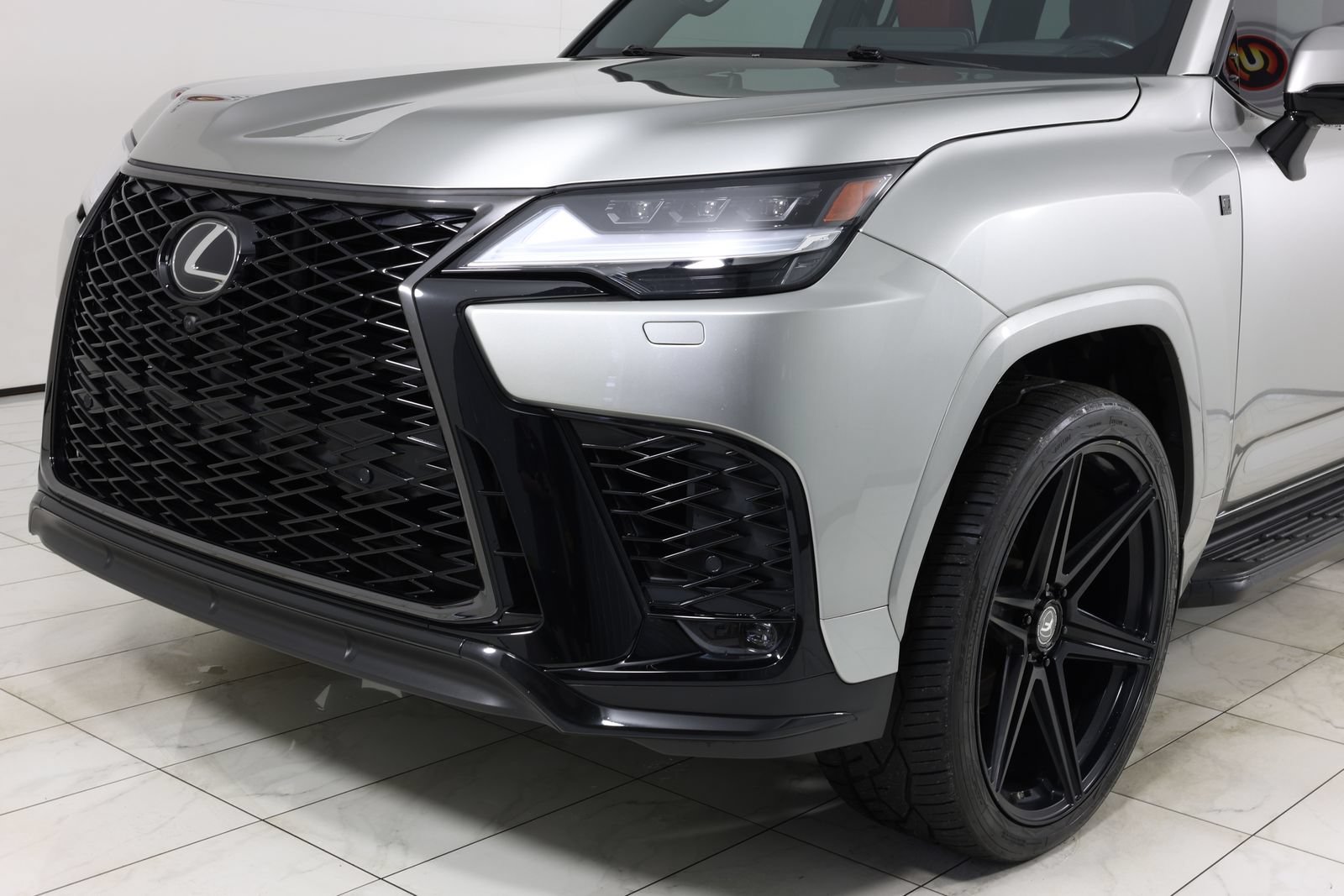 Used 2023 Lexus LX 600 F Sport w/ Accessory Package (Z1) AWD/4WD image 51