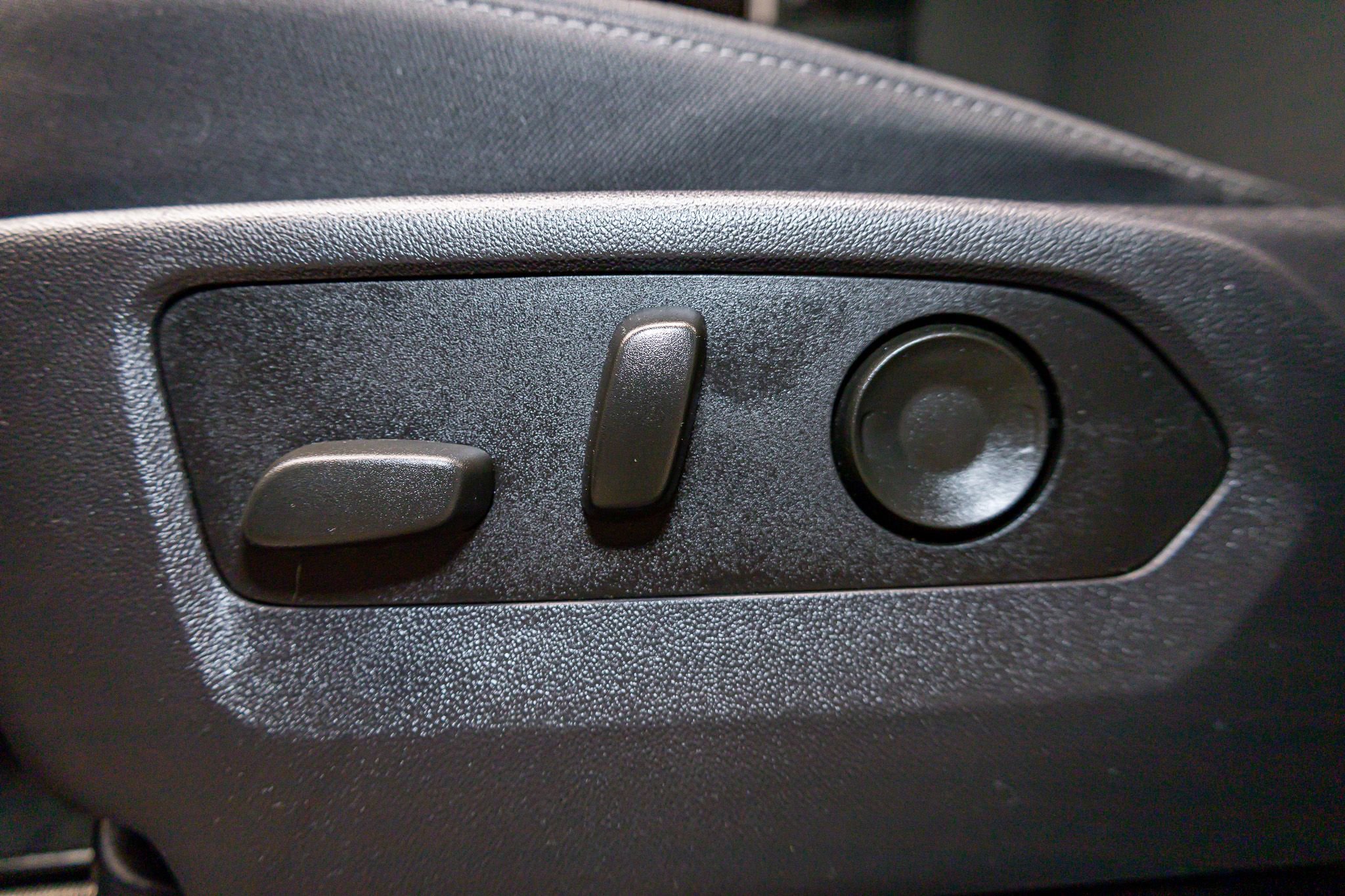 Used 2024 Chevrolet Silverado 1500 LT Trail Boss w/ Convenience Package II image 20