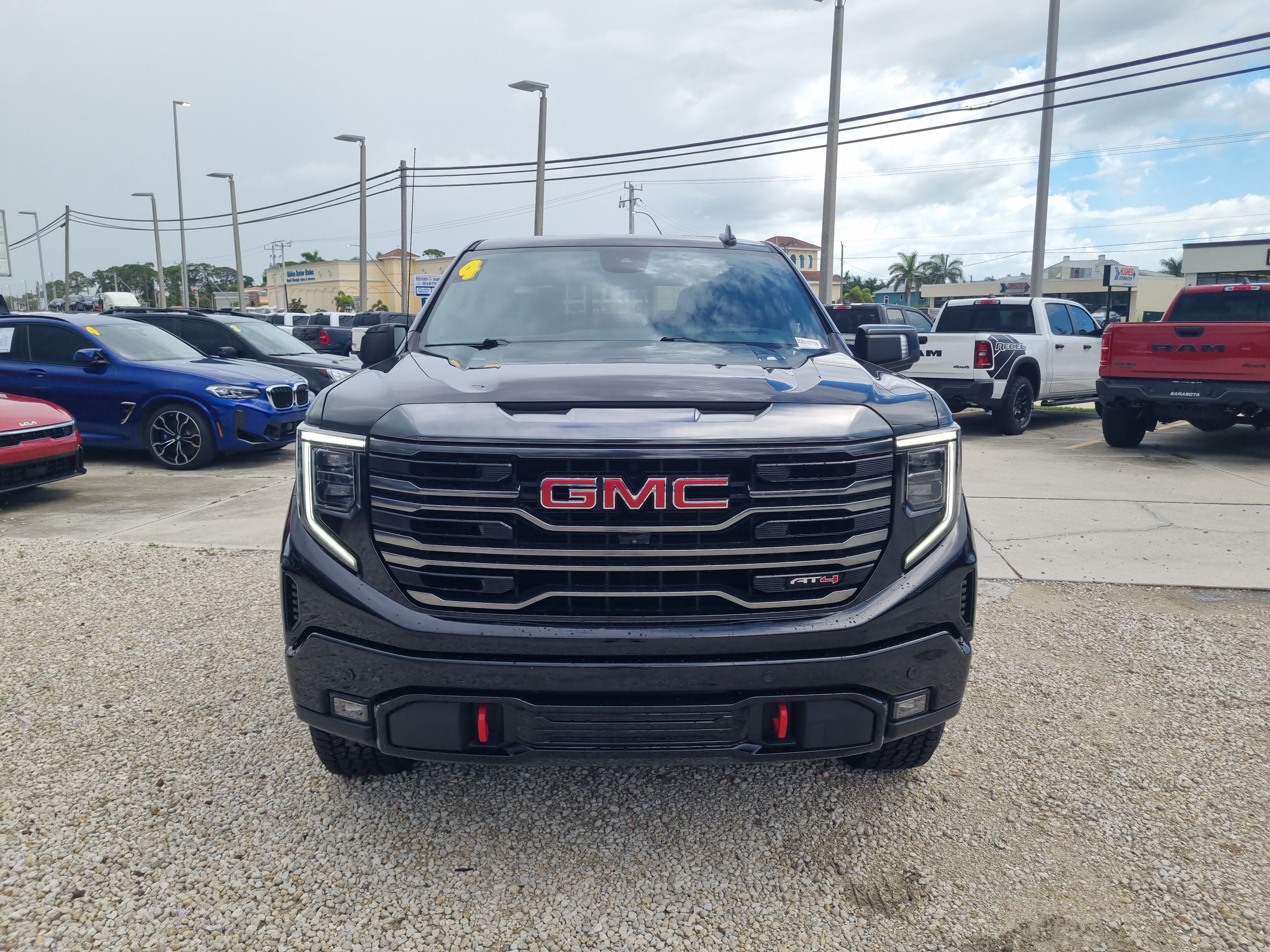 Used 2024 GMC Sierra 1500 AT4 w/ Technology Package AWD/4WD video 2