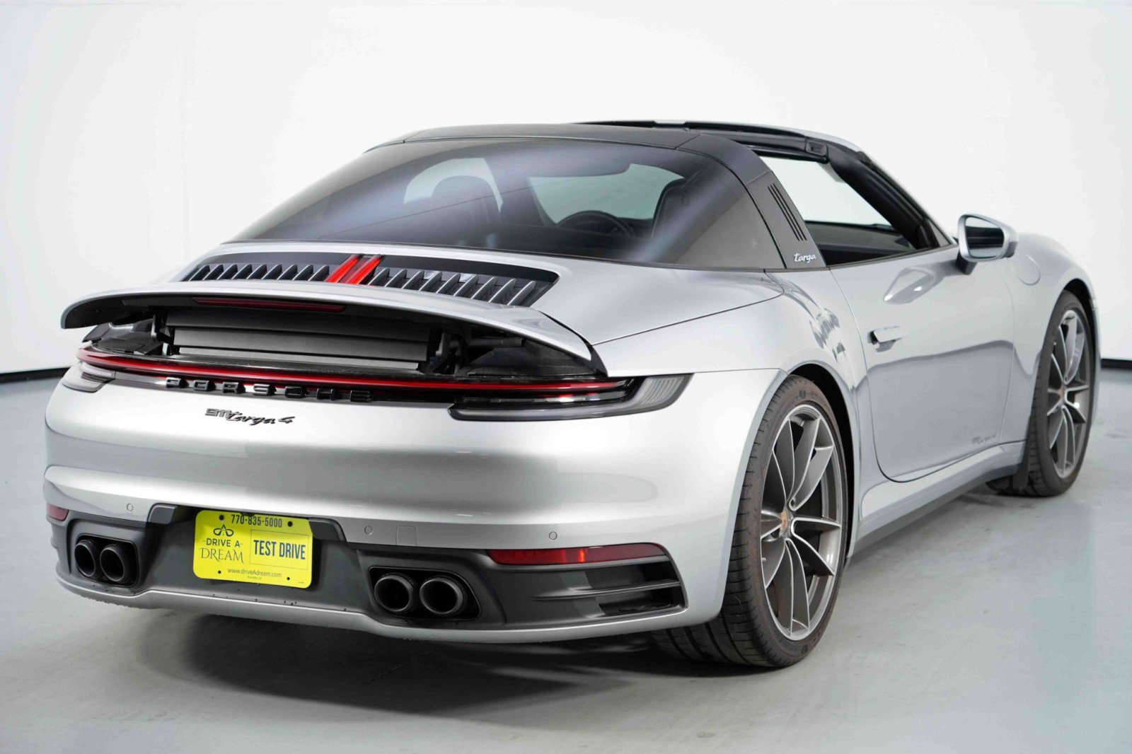 Used 2024 Porsche 911 Targa 4 w/ Premium Package image 48