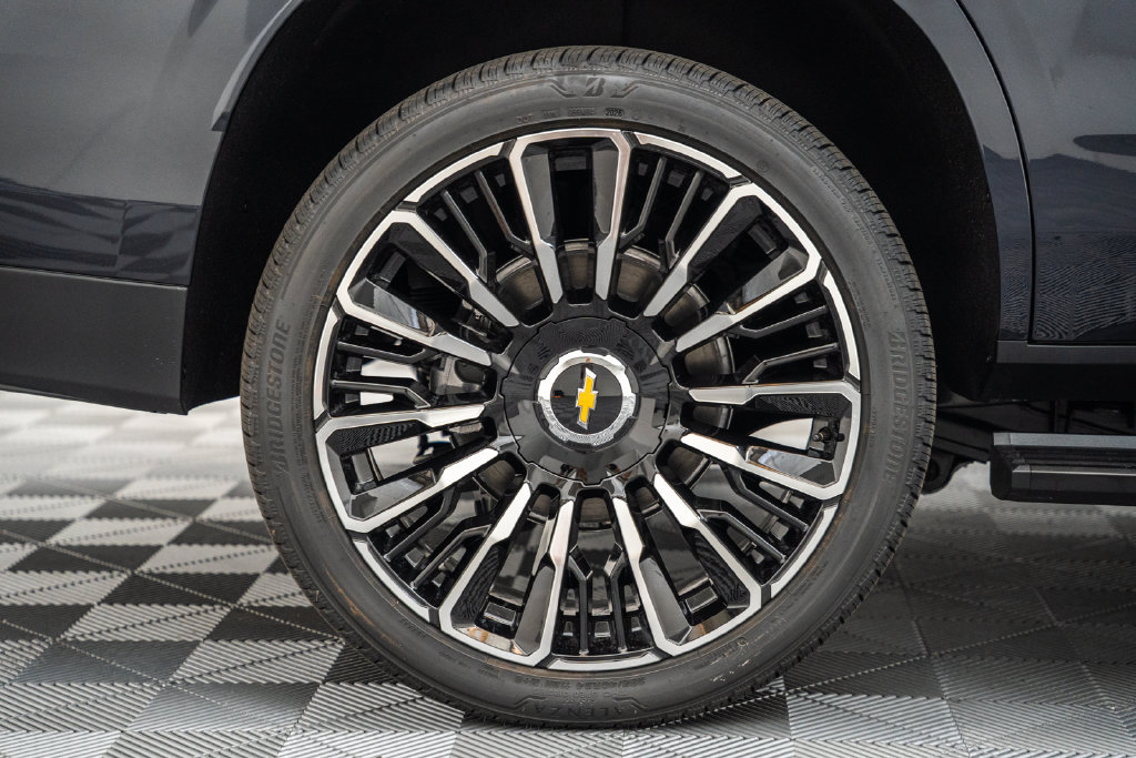 New 2026 Chevrolet Tahoe High Country AWD/4WD image 22