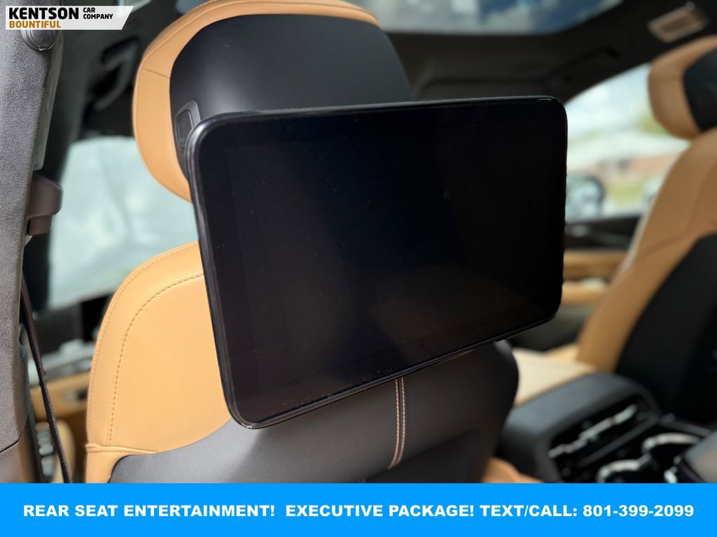 Used 2025 Cadillac Escalade IQ Sport 2 AWD/4WD image 39