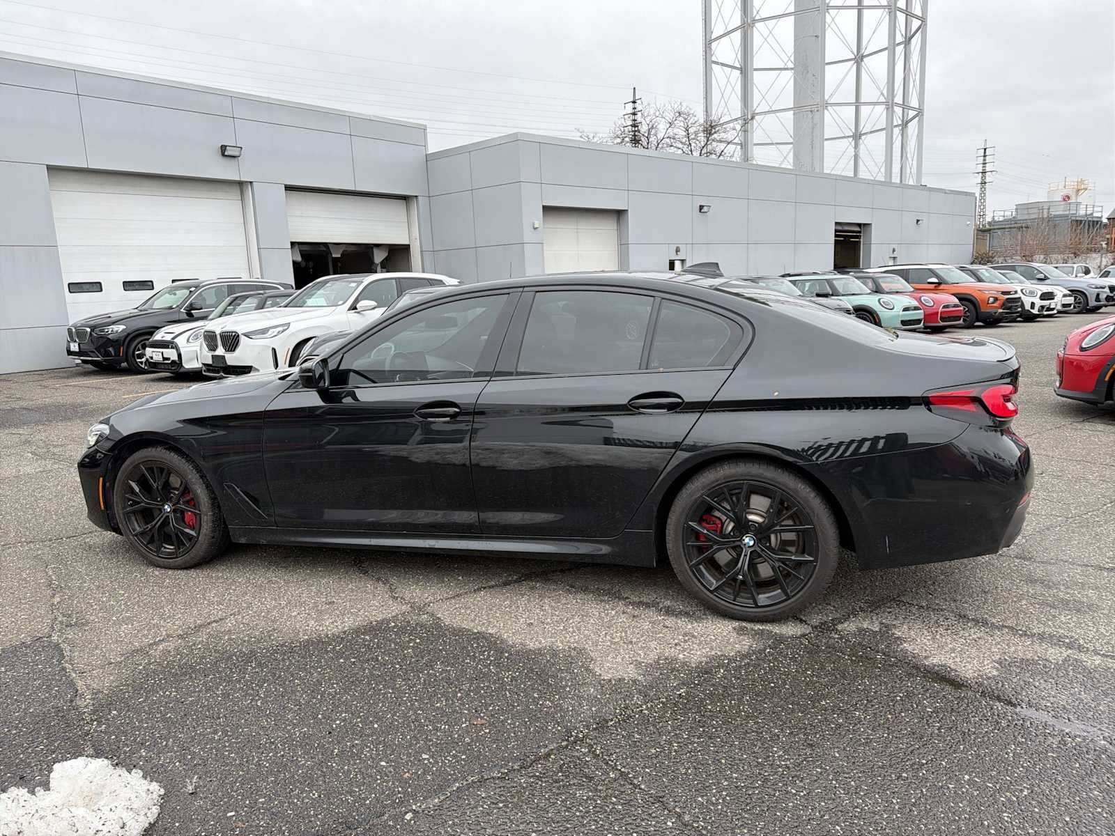 Certified 2023 BMW 540i xDrive w/ M Sport Package image 4