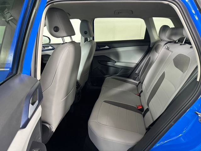 Used 2024 Volkswagen Taos SE AWD/4WD image 25
