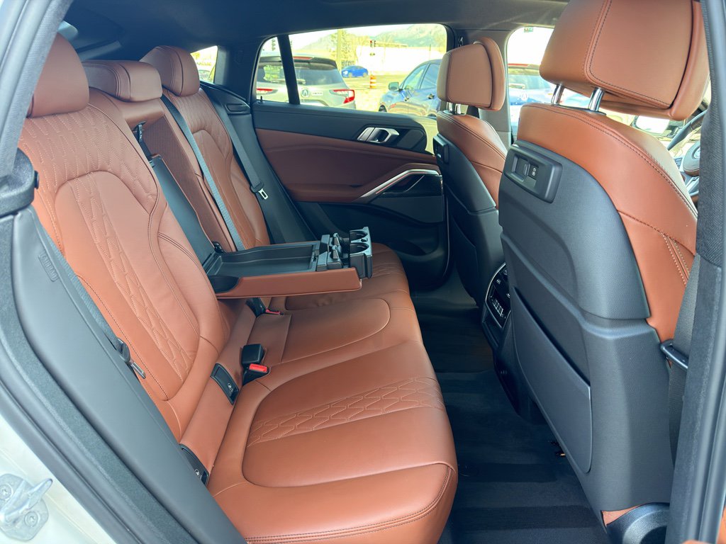 Used 2022 BMW X6 M50i w/ Premium Package image 20