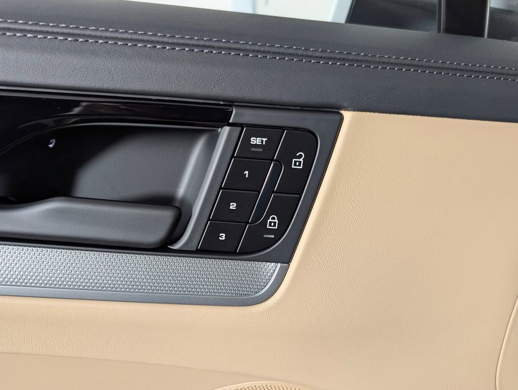 New 2026 Porsche Cayenne Coupe image 26