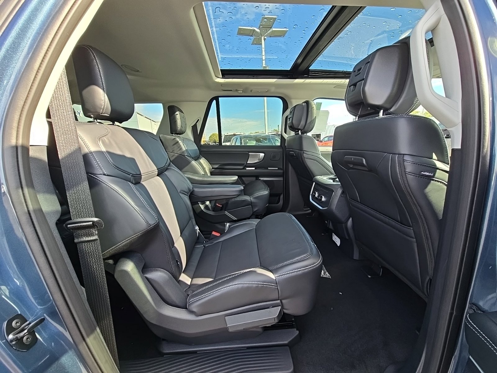 New 2027 Ford Expedition Max Platinum w/ Driver's Package AWD/4WD image 45