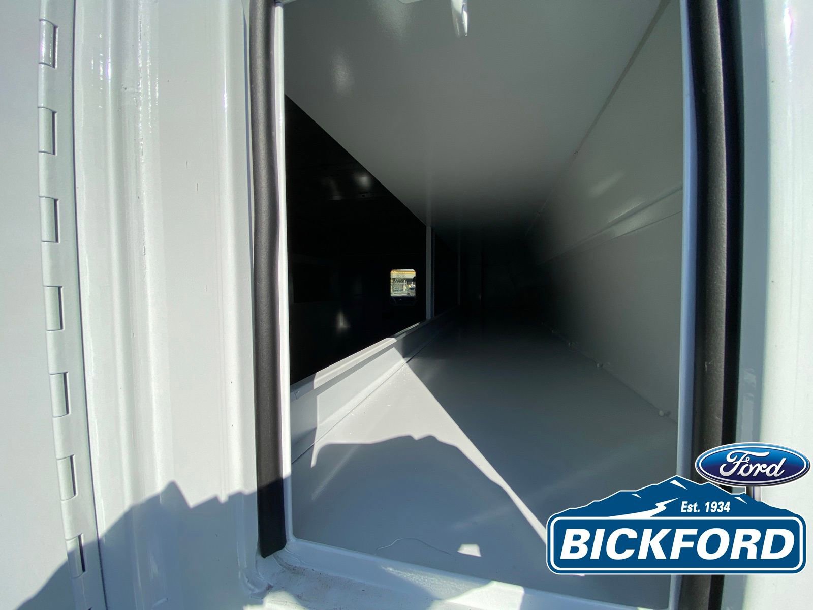 New 2025 Ford E-350 and Econoline 350 Super Duty w/ Power Equipment Group image 10