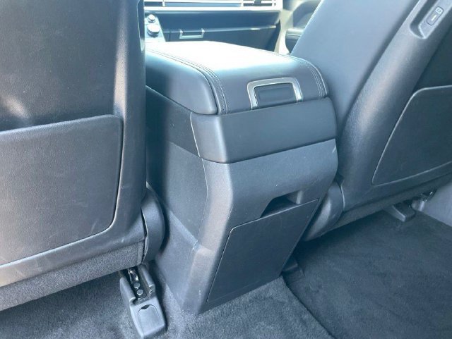 Used 2025 Hyundai Santa Fe SEL FWD image 30