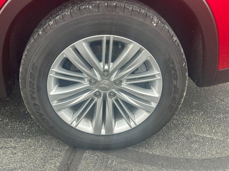 Used 2024 Mitsubishi Outlander ES image 7