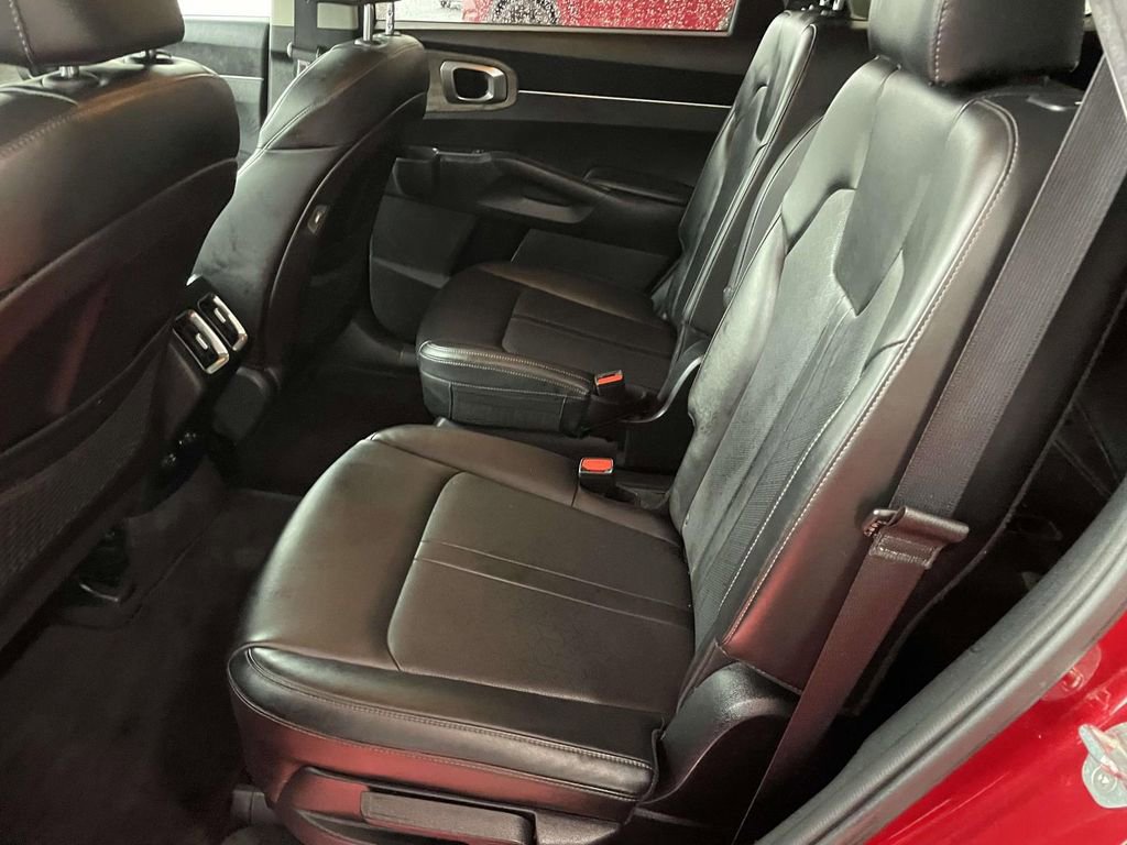 Used 2021 Kia Sorento EX image 20