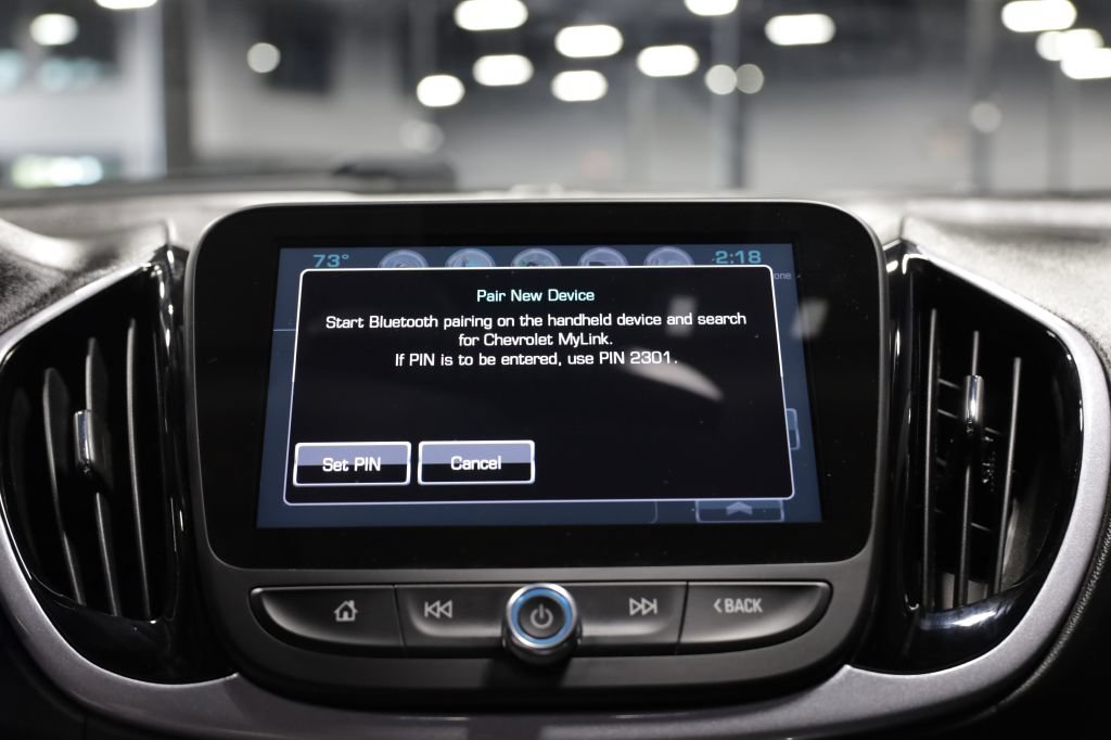 Used 2018 Chevrolet Volt LT w/ Comfort Package FWD image 37