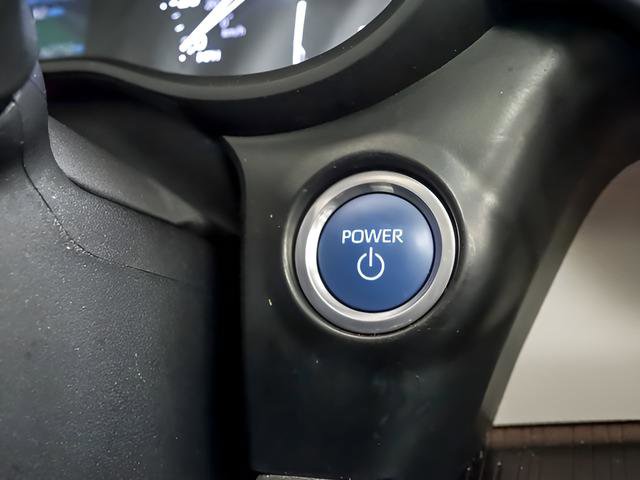 Certified 2024 Toyota Sienna XLE image 18