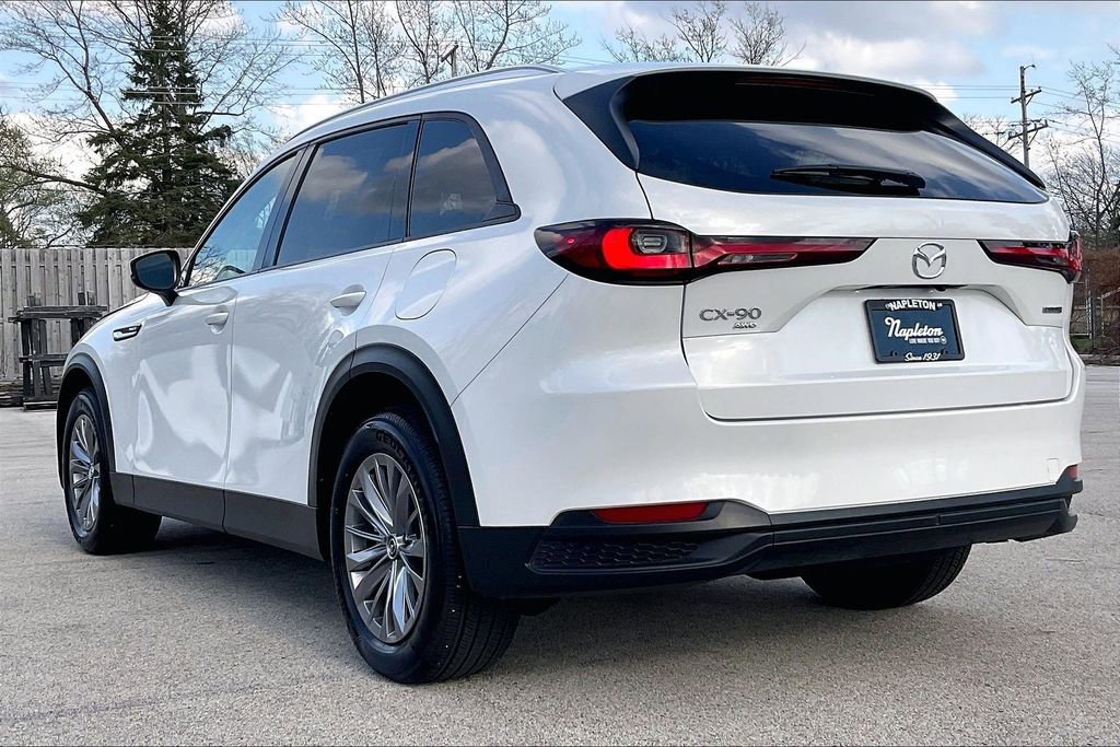 Used 2024 MAZDA CX-90 Plug-In Hybrid w/ Preferred image 11