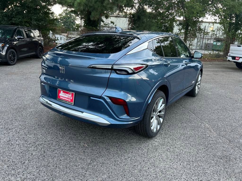 New 2025 Buick Envista Avenir image 6