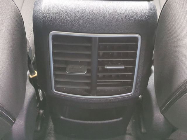 Used 2025 Kia Sportage LX image 19